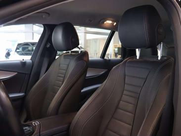 Mercedes Classe E 300 — photo 9