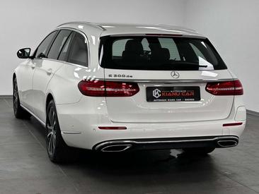 Mercedes Classe E 300 — photo 7