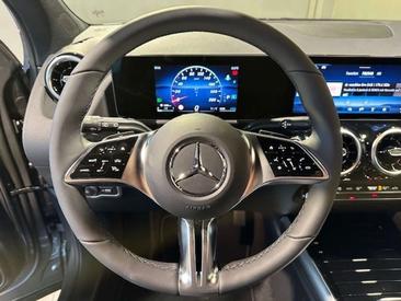 Mercedes GLA 200 — photo 5