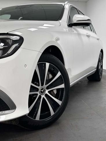 Mercedes Classe E 300 — photo 11