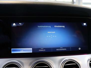 Mercedes Classe E 300 — photo 15