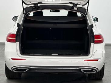 Mercedes Classe E 300 — photo 16