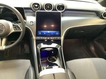 Mercedes GLC 300 Avantgarde — photo 13