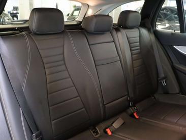Mercedes Classe E 300 — photo 19