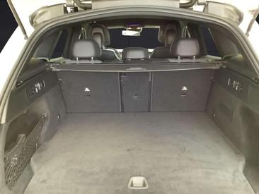 Mercedes GLC 300 Avantgarde — photo 16