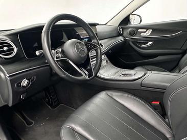 Mercedes Classe E 300 — photo 26