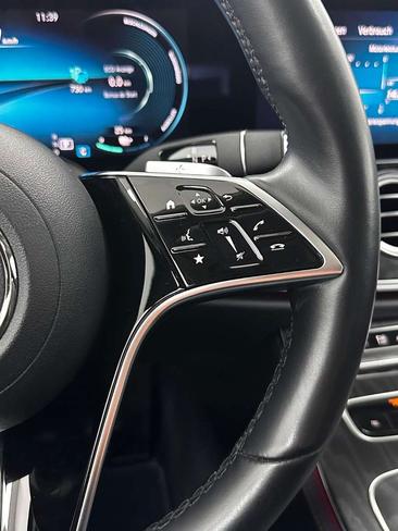 Mercedes Classe E 300 — photo 32