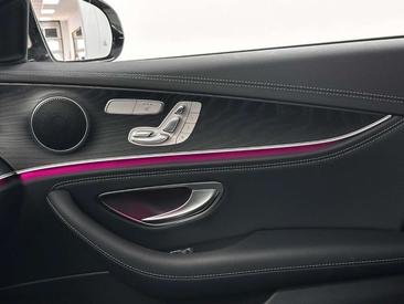 Mercedes Classe E 300 — photo 42