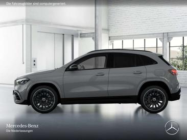 Mercedes GLA 200 Night Edition — photo 4