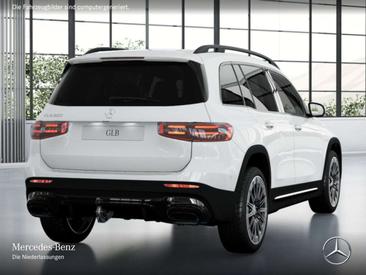 Mercedes GLB 200 Night Edition — photo 4