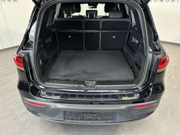 Mercedes EQB 300 — photo 6