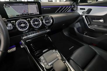 Mercedes CLA 35 AMG 35 AMG Line — photo 10
