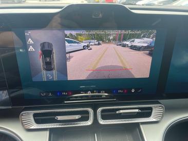 Mercedes GLC 400 — photo 17