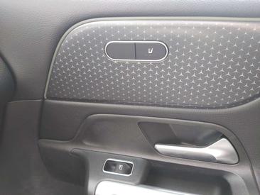 Mercedes GLB 200 Edition 1 — photo 21