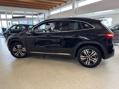 Mercedes GLA 200