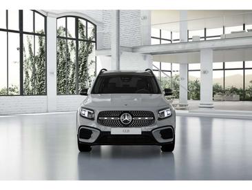 Mercedes GLB 180 AMG Line — photo 9