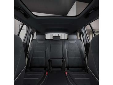 Mercedes GLB 180 AMG Line — photo 15