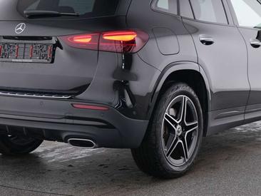 Mercedes GLA 250 AMG Line — photo 3