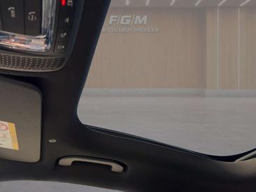 Mercedes GLB 200 — photo 15