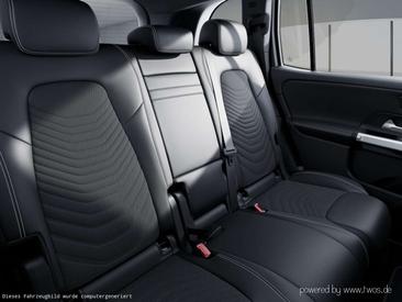Mercedes GLB 200 — photo 7