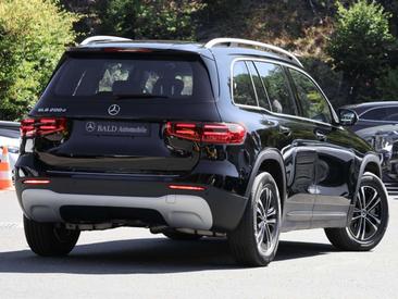 Mercedes GLB 200 — photo 2