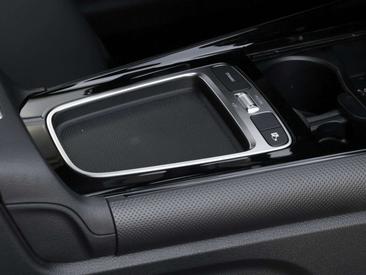 Mercedes GLB 200 — photo 7