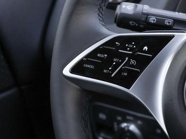 Mercedes GLB 200 — photo 10