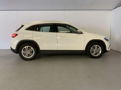 Mercedes GLA 200