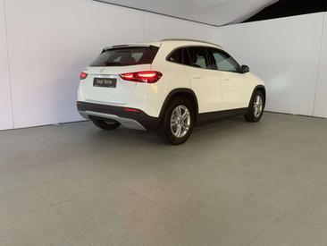 Mercedes GLA 200 — photo 4