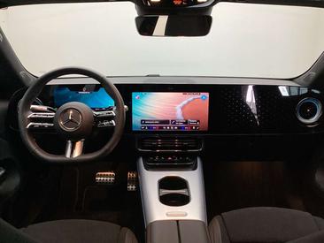 Mercedes CLA 350 — photo 10