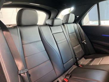 Mercedes GLE 300 — photo 19