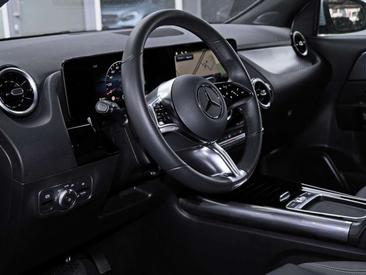 Mercedes GLA 200 Progressive — photo 8