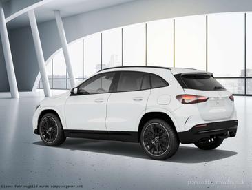Mercedes GLA 200 AMG Line — photo 11