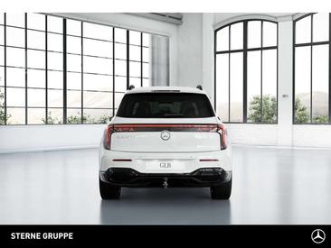Mercedes GLB 250 AMG Line — photo 9