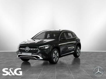 Mercedes GLA 180 — photo 12