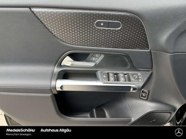 Mercedes EQB 300 Progressive — photo 8