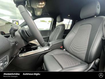 Mercedes EQB 300 Progressive — photo 9