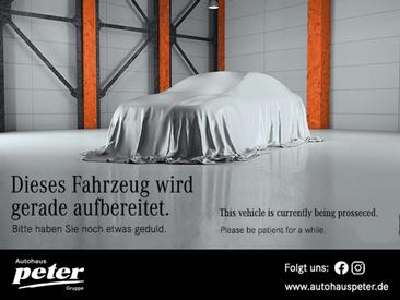 Mercedes GLA 180 — photo 10
