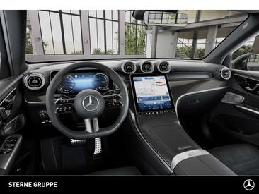Mercedes GLC 300 — photo 13
