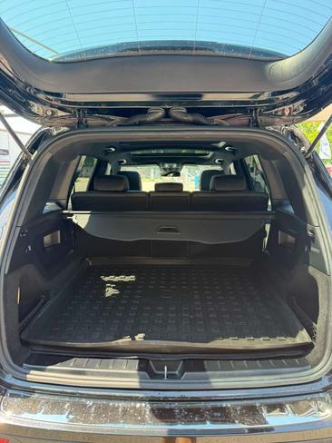Mercedes GLB 200 AMG Line — photo 6