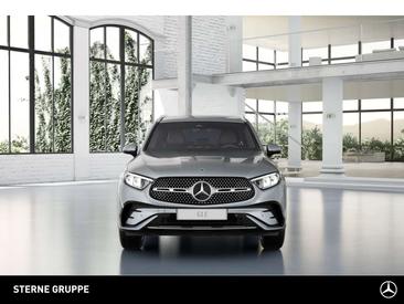 Mercedes GLC 220 — photo 11