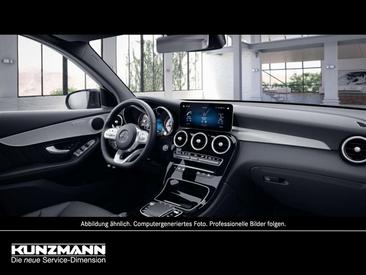 Mercedes GLC 300 — photo 6