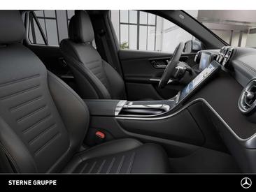Mercedes GLC 220 — photo 12