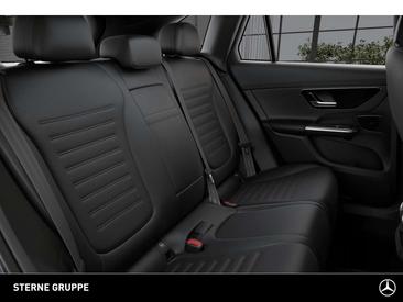 Mercedes GLC 220 — photo 14