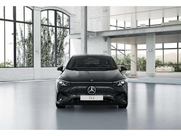 Mercedes CLA 350 Night Edition — photo 4