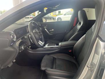 Mercedes CLA 35 AMG 35 — photo 9