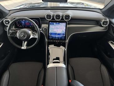 Mercedes GLC 200 Avantgarde — photo 12