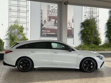 Mercedes CLA 35 AMG 35 Night — photo 3