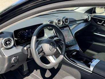 Mercedes Classe C 200 AMG Line — photo 9