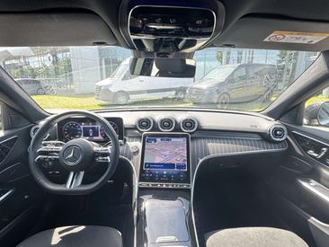 Mercedes Classe C 200 AMG Line — photo 11